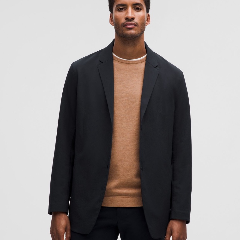 Lululemon New Venture Blazer M size/New Item With Tag/ With Lululemonbag